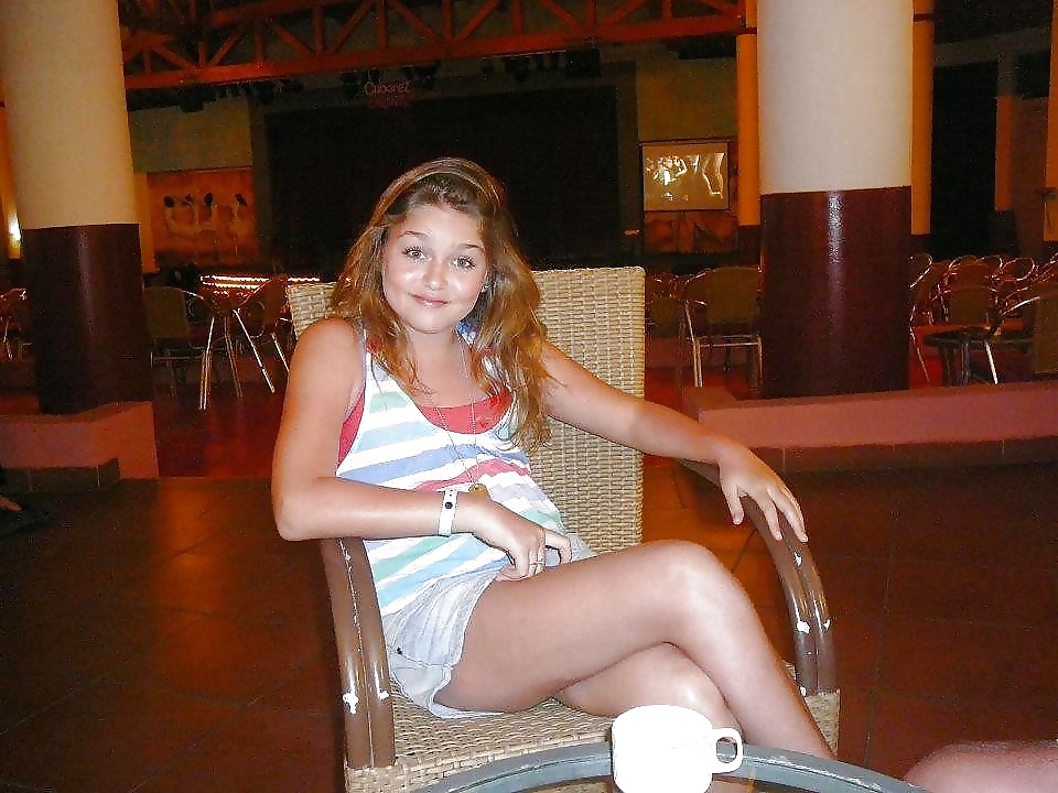 Sophia ... Eine Junge Und Sexy Hure Schlampe #39696750