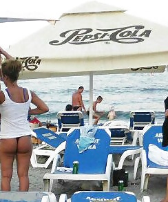 Spy sexy teens ass, bikiny pool and beach rumano
 #39171694