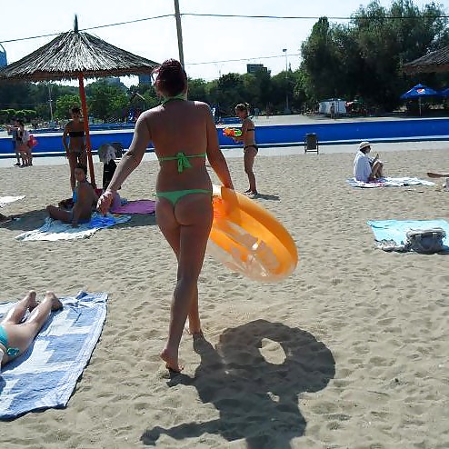 Spy jeunes Sexy Cul, La Piscine Et La Plage Bikiny Romanian #39171761