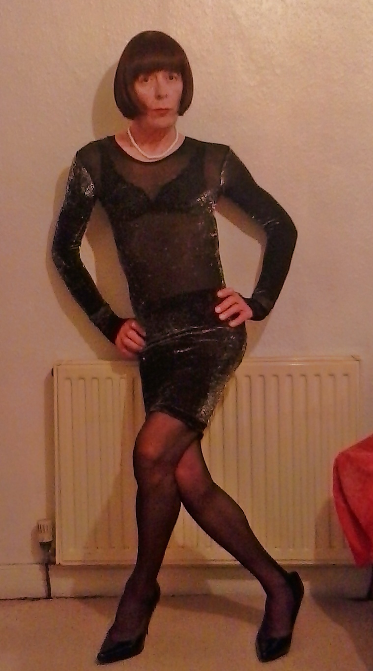 Posing with pearls. #25567290