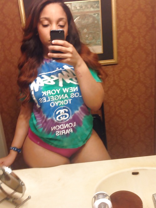 Thick Black Girl Selfie #31417523