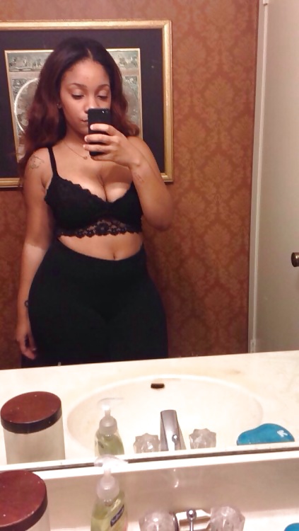 Thick Black Girl Selfie #31417530