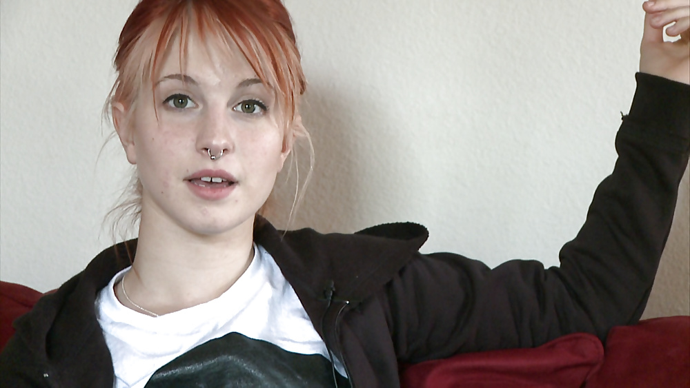 Hayley williams
 #26194889