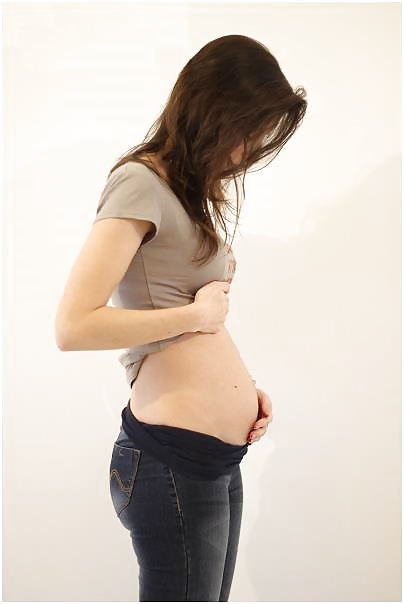 Blandine v enceinte 4
 #22952727