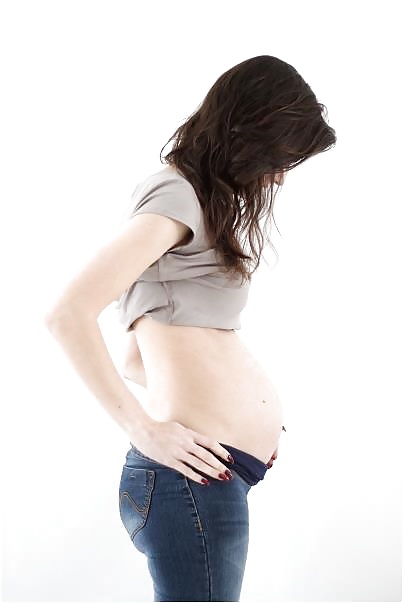 Blandine v enceinte 4
 #22952748