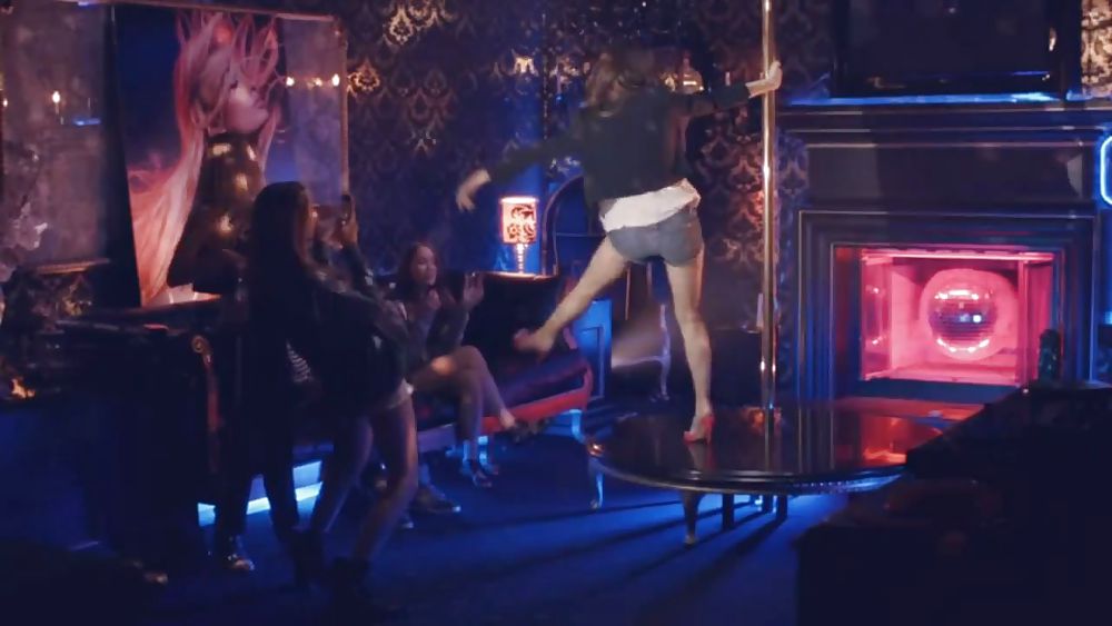 Emma Watson Pole Dancing in The Bling Ring #37760777