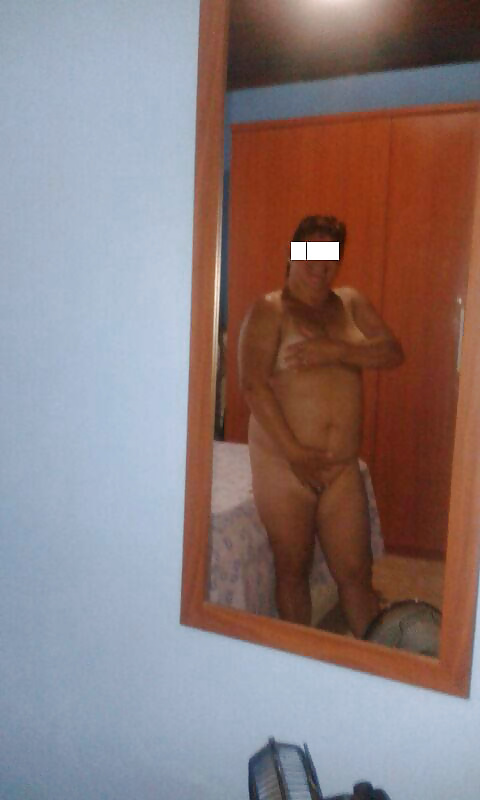 50 YEAR OLD WOMAN FEMALE #29731339