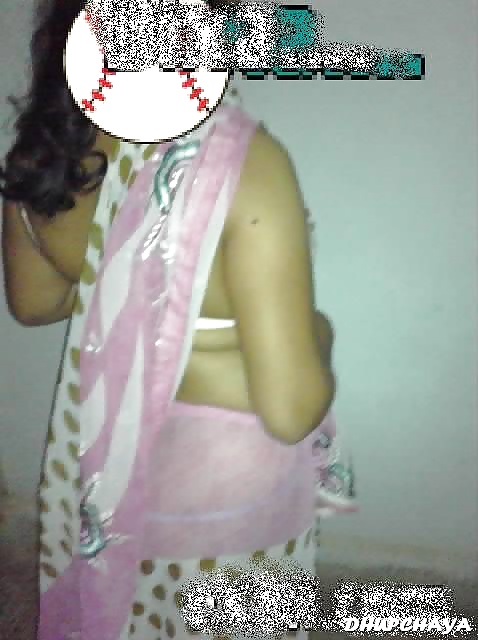 Dixa bhabhi back
 #25290874