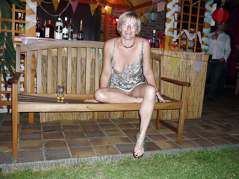 Abrocharse el cinturón #29679838