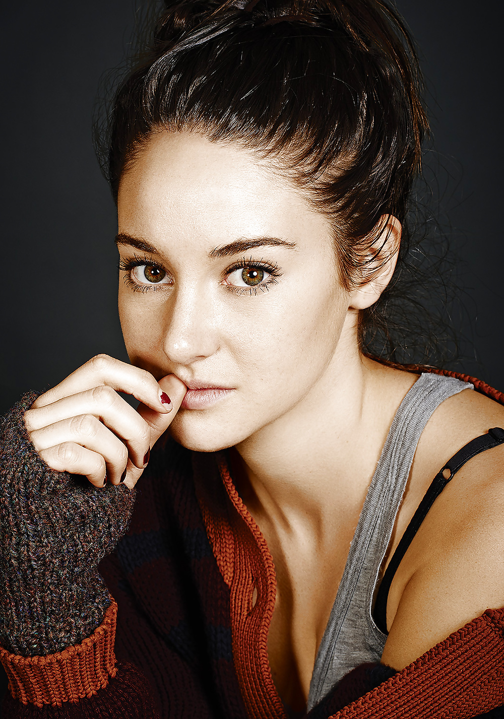 Shailene woodley #24980699