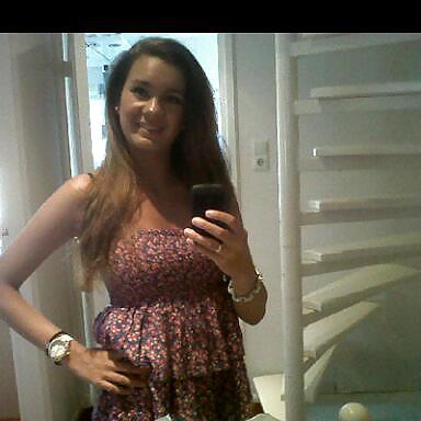 Hot brunnetes teens
 #35370423