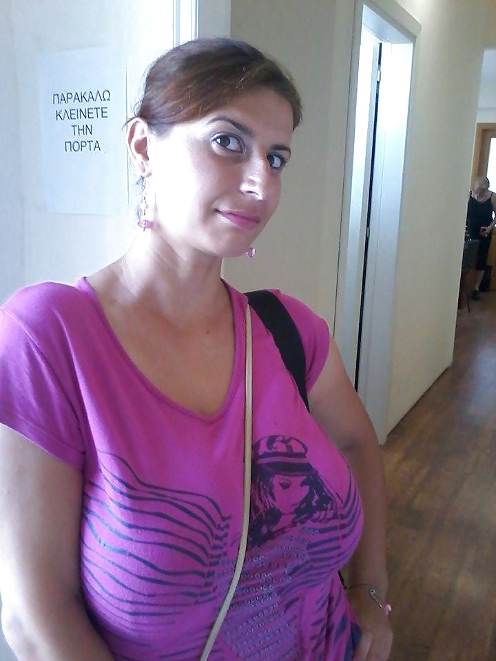 ルーマニアの巨大な乳房のアマチュア24
 #29691232
