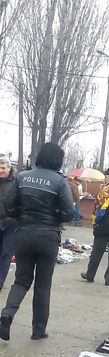 Spia poliziotta rumena
 #24182531