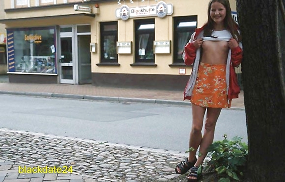 Jungen Dünnen Deutsch Teenager Mia 18+ Blinken - Public #26215564