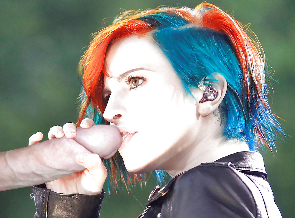 Fakes Hayley Williams #33322445