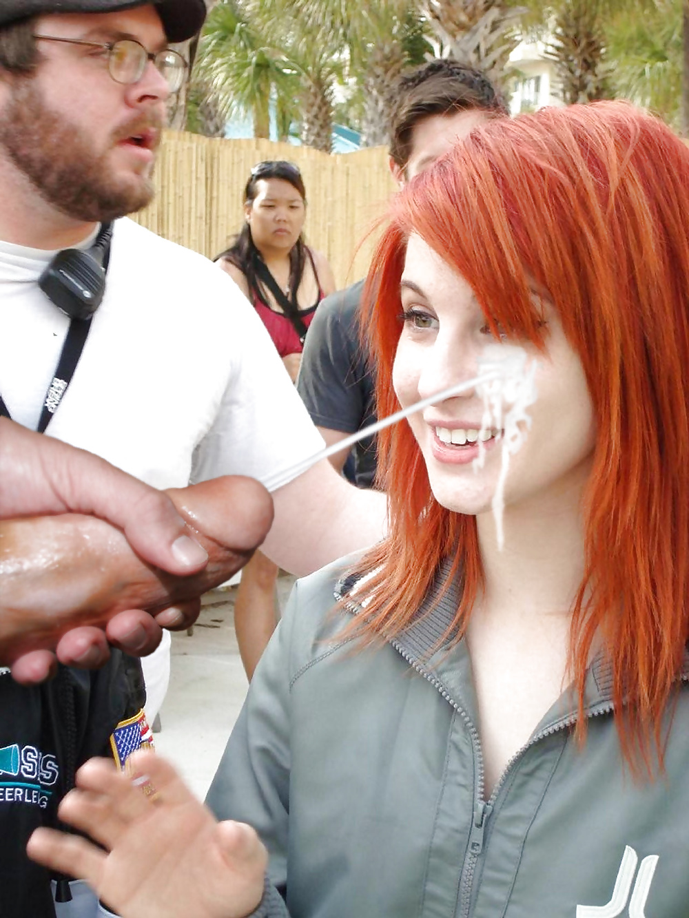 Hayley williams fakes
 #33322451