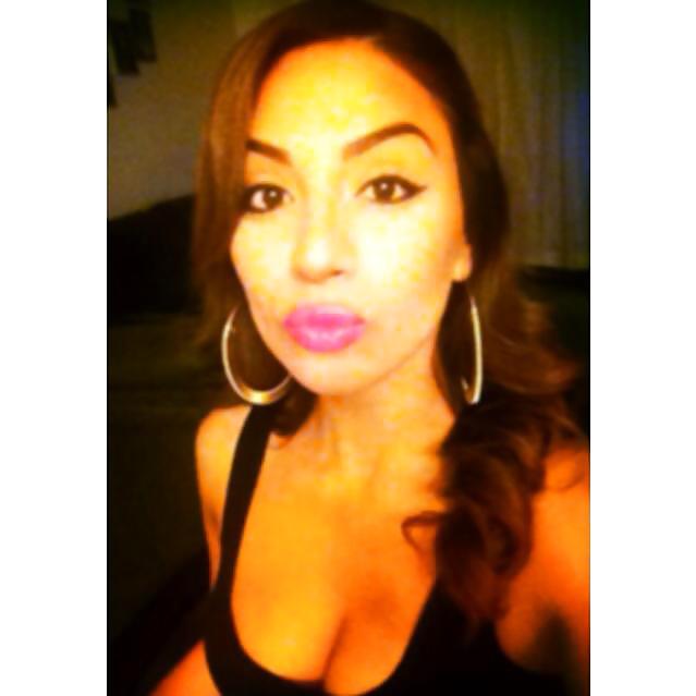 How would you DOM these 2 latinas, dirty abusive comments! #36493272