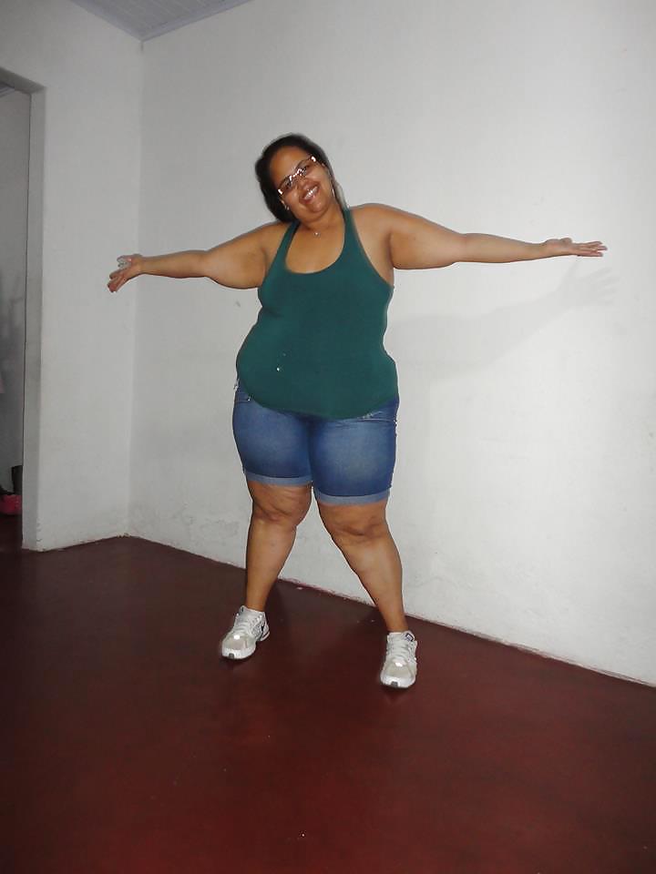 Nahla Bbw chubby girl also knows how to dance #36117569