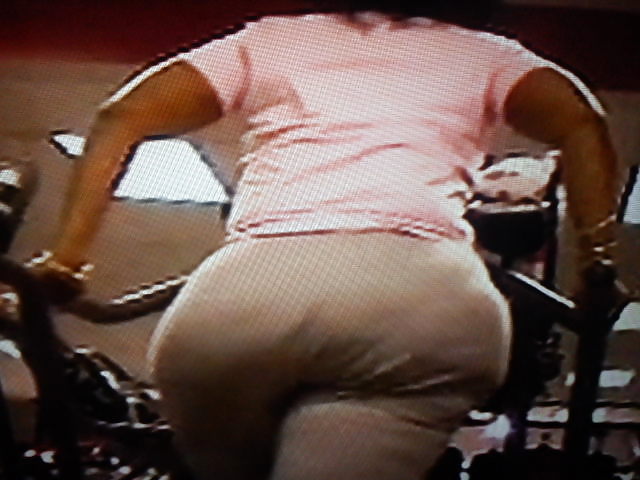 Big booty gilf on treadmill #23597506