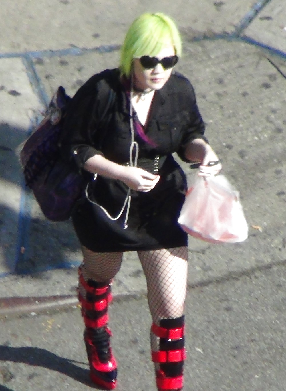 New York Sexy Asian Green Haired Red Boots Girl