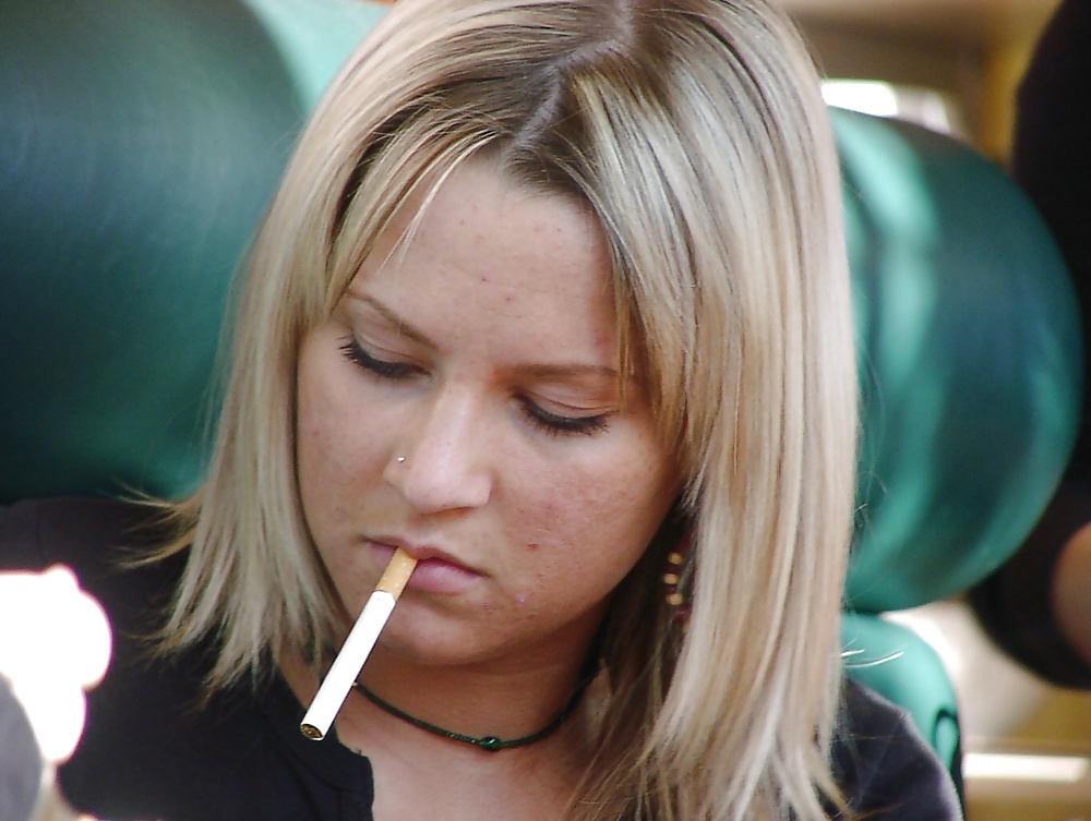 Hot Smoking Women #28576568