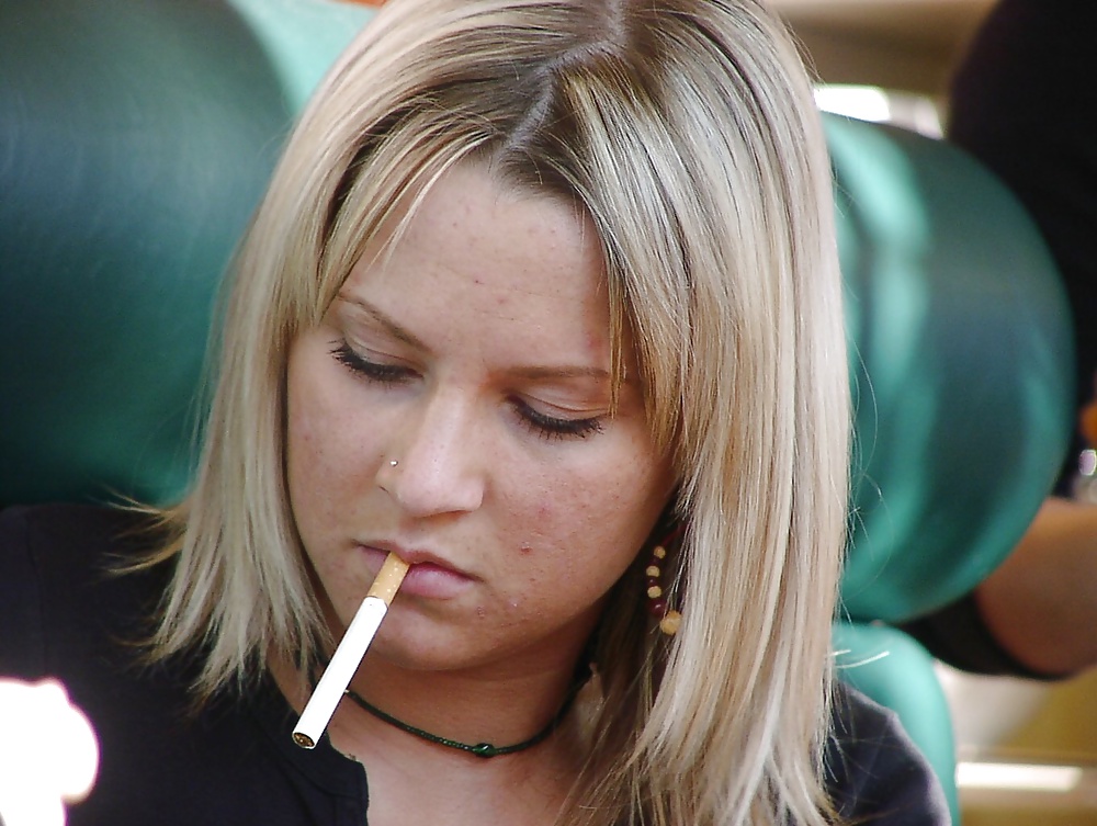 Hot Smoking Women #28576574