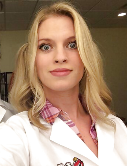 Barbara dunkelman parte 5
 #26849725