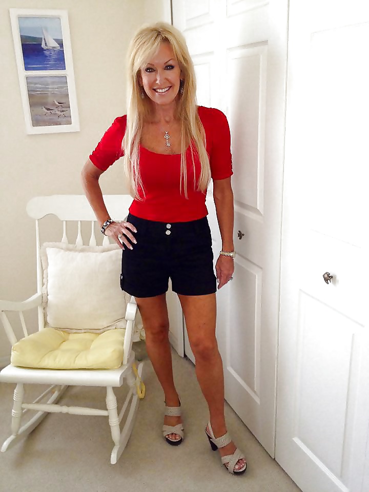 嫁探し
 #26250015