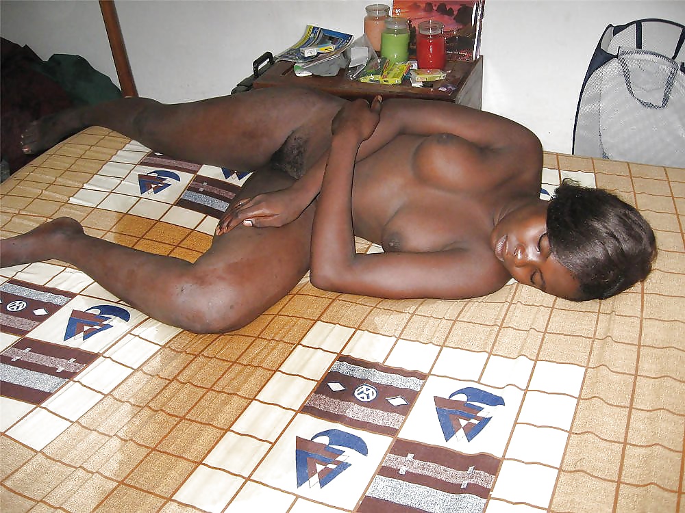 Putenoireivoirienne
 #31494353