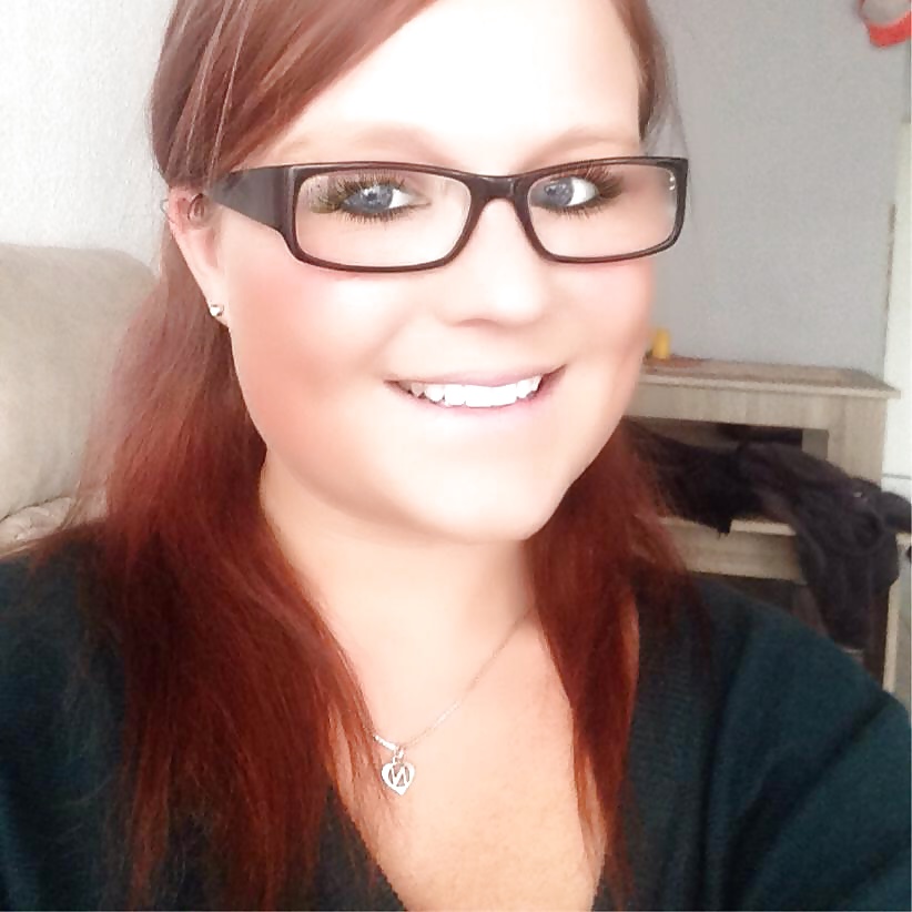 Noch Eine Cousine :-)  #32740288