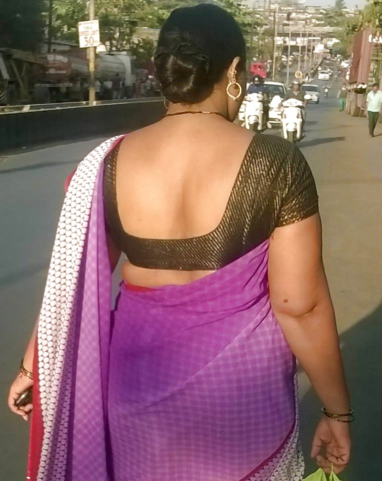Blusa espalda de madres indias
 #40569374