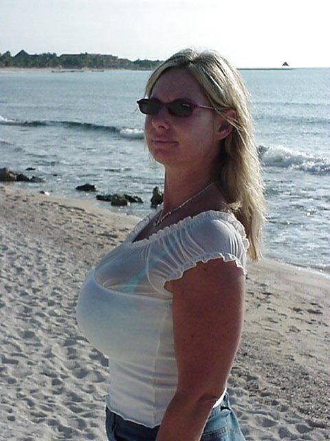 Busty milf leanne
 #37035001