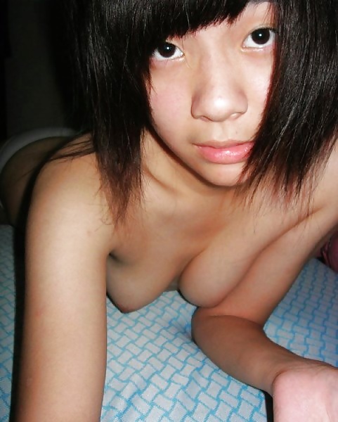 Chinese cute girl in nude #40693906