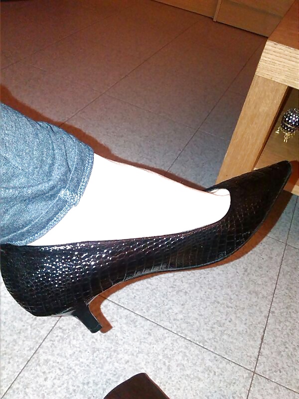 Shoes muy wife
 #38624683