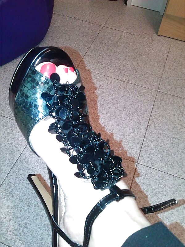 Shoes muy wife
 #38624713