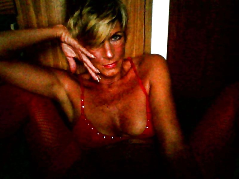 Impresionante madura womans
 #34807444