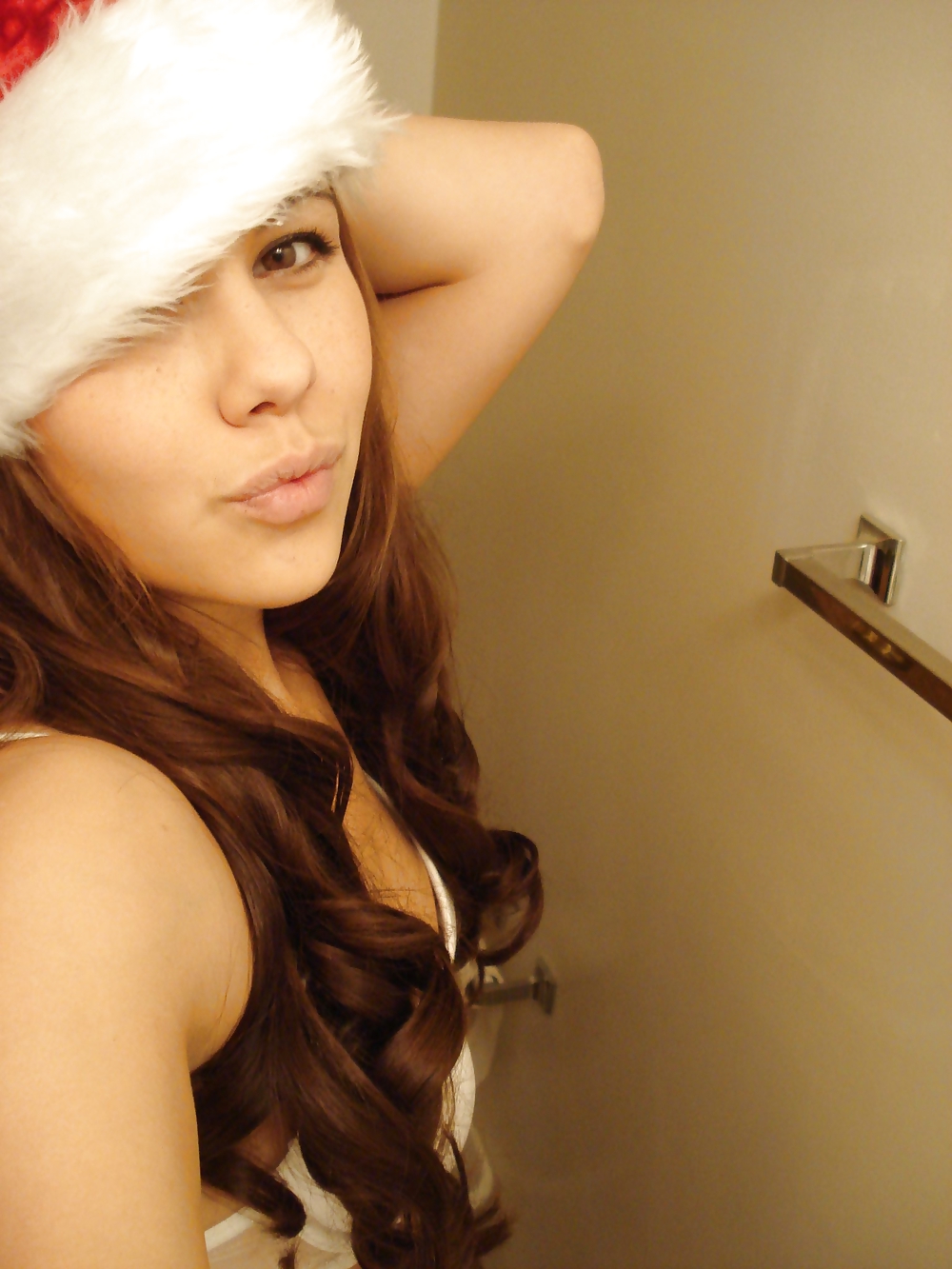 Brunet20 13 #23868383