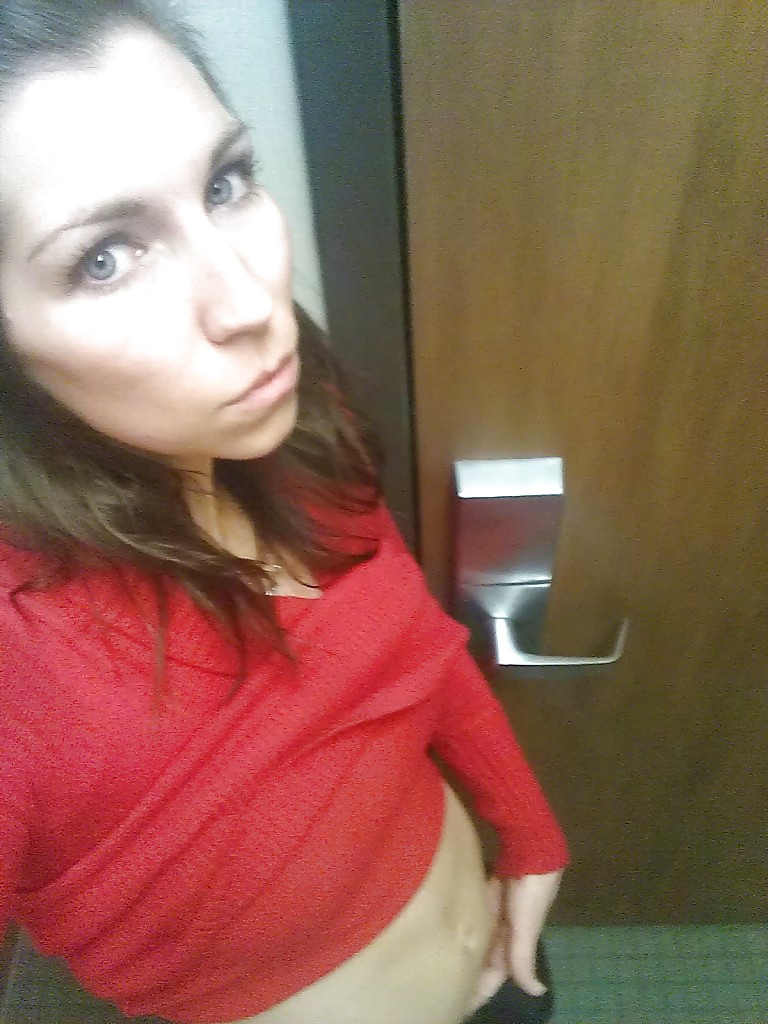 Milfs #34864820