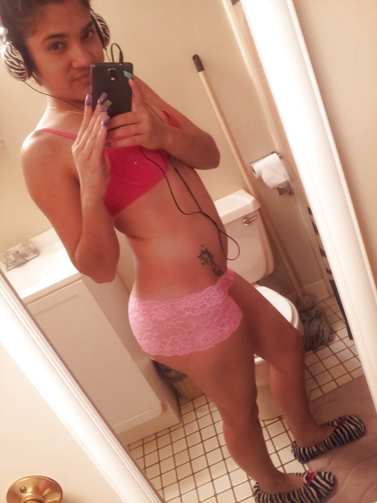 Milfs #34865160