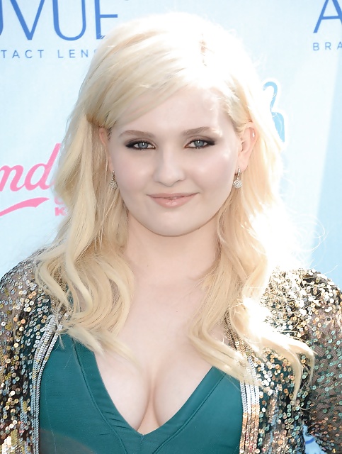 Abigail Breslin #38905971