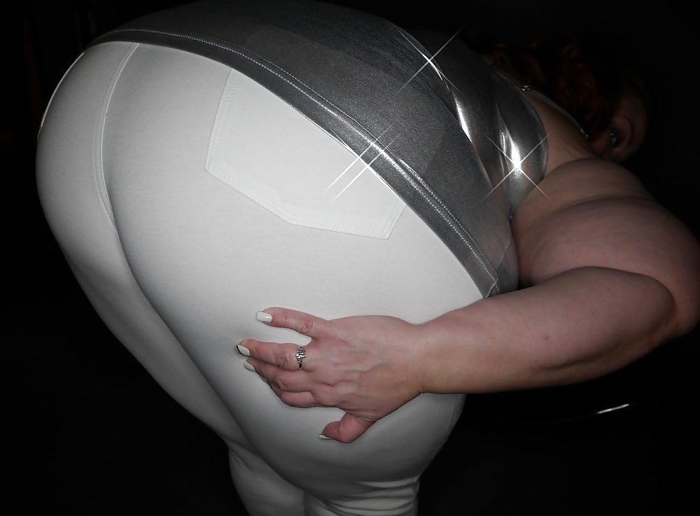 Bbw Extra Large Ass #25893040