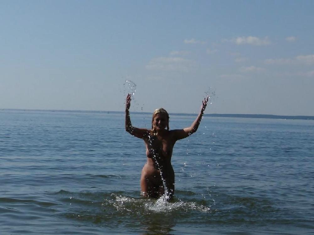 私は227を愛する
 #36044095