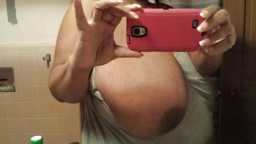 Tetas negras de cosecha propia 3
 #33171821