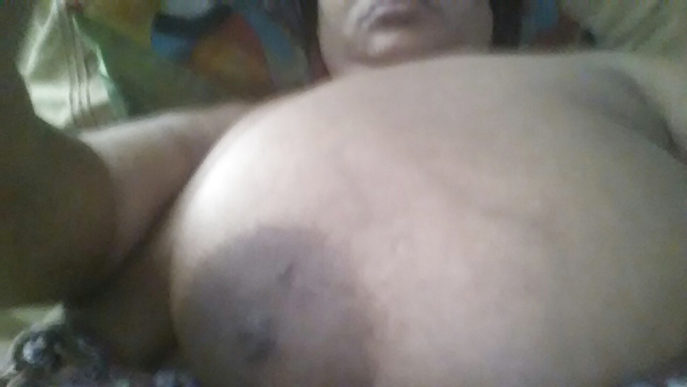 Tetas negras de cosecha propia 3
 #33171823
