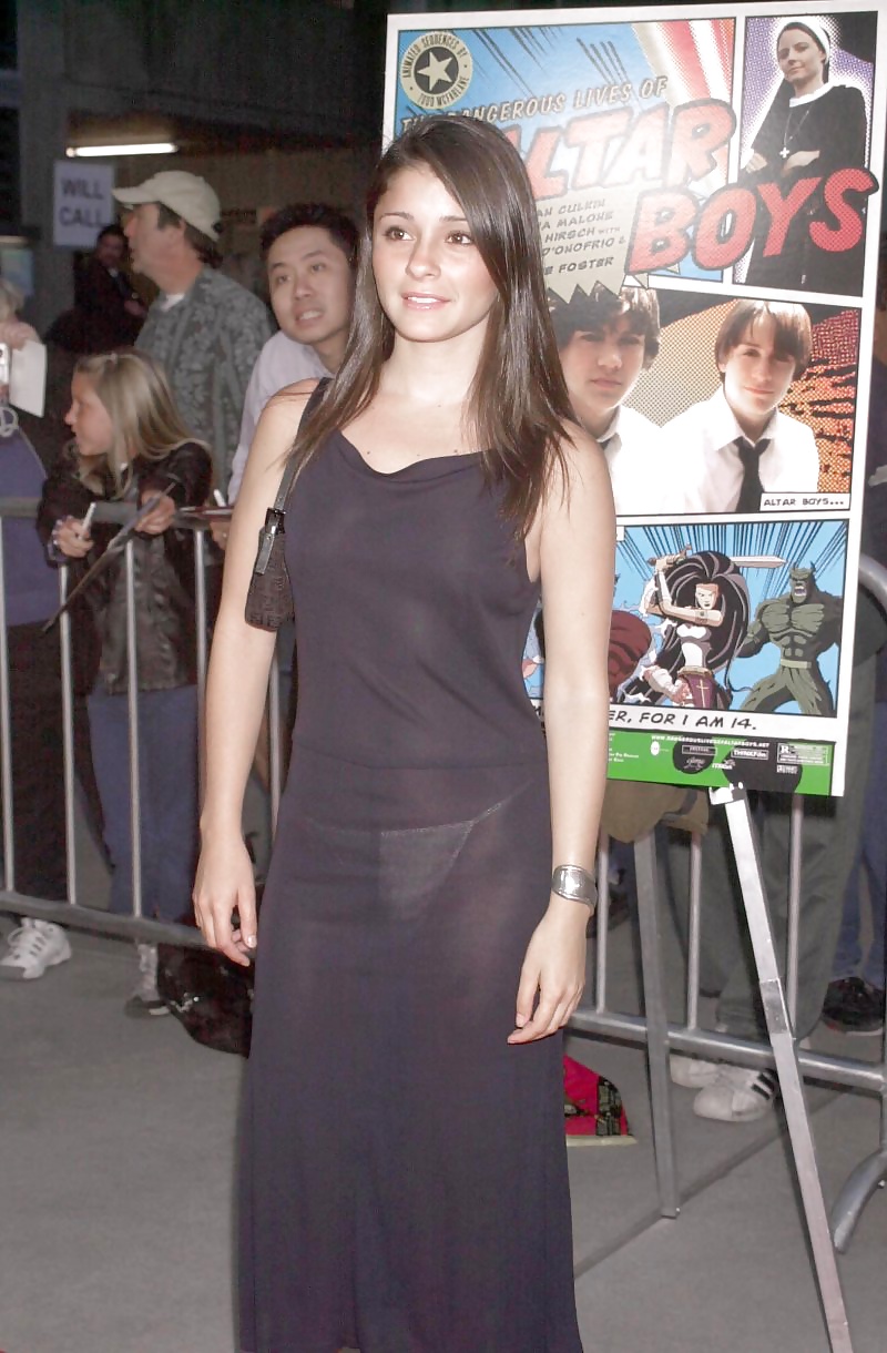 Shiri appleby
 #27586978