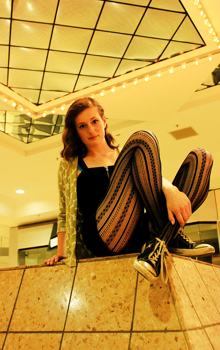 Chicks in Chucks - Part 9 #26958178