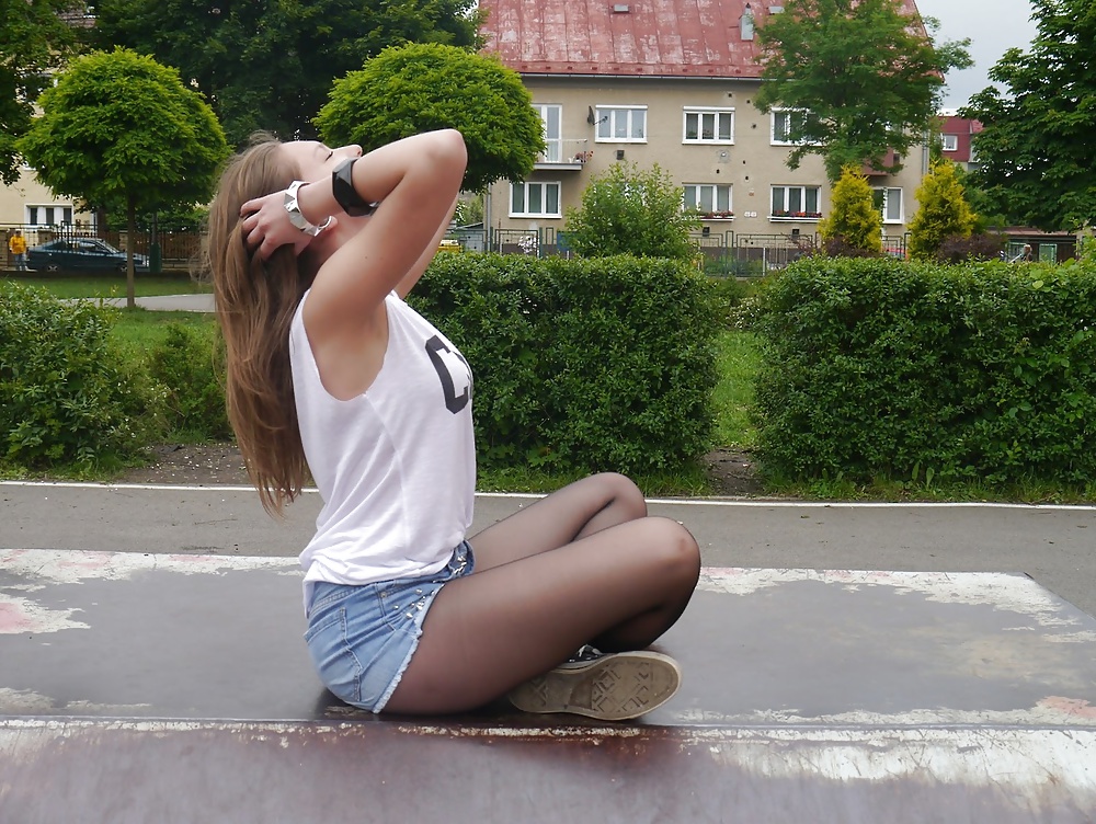 Chicks in Chucks - Part 9 #26958439