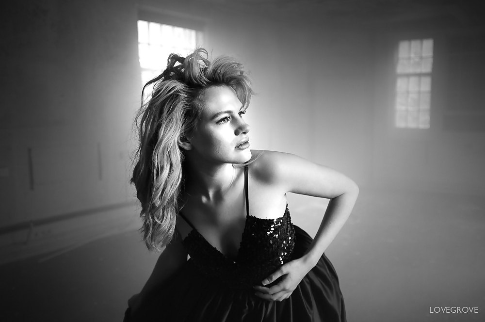 Chloe jasmine whichello
 #29564704