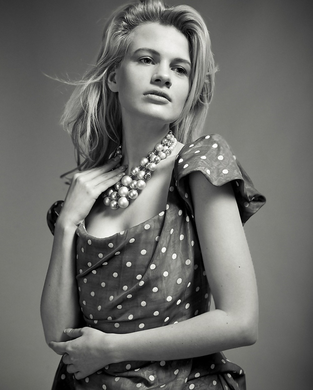 Chloe jasmine whichello
 #29565038