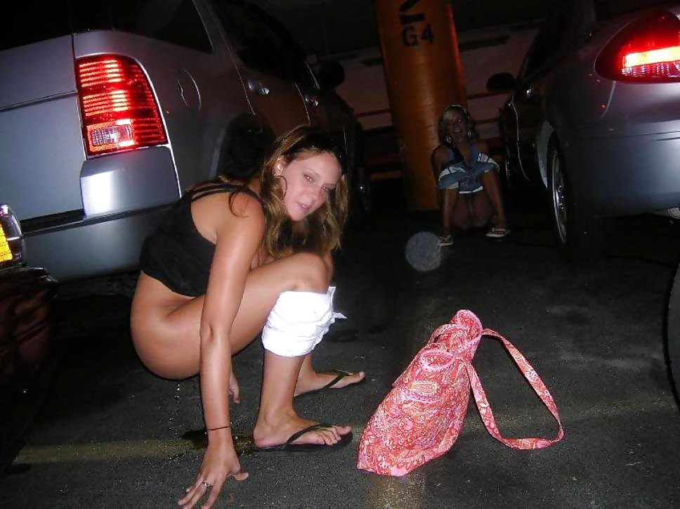 王座に就く
 #35028983